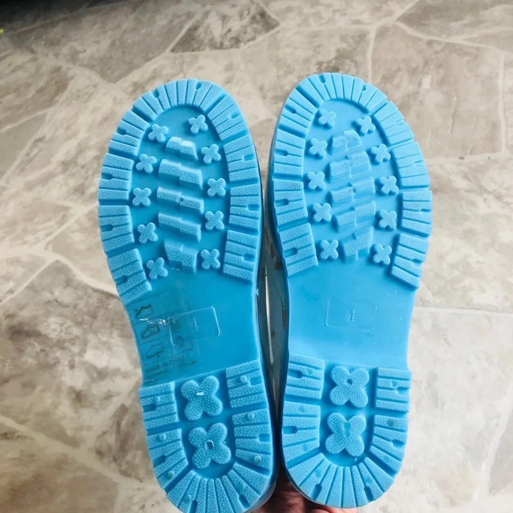 NWOT SPLASH Blue bird cloud rain water boots Size 4 & 5